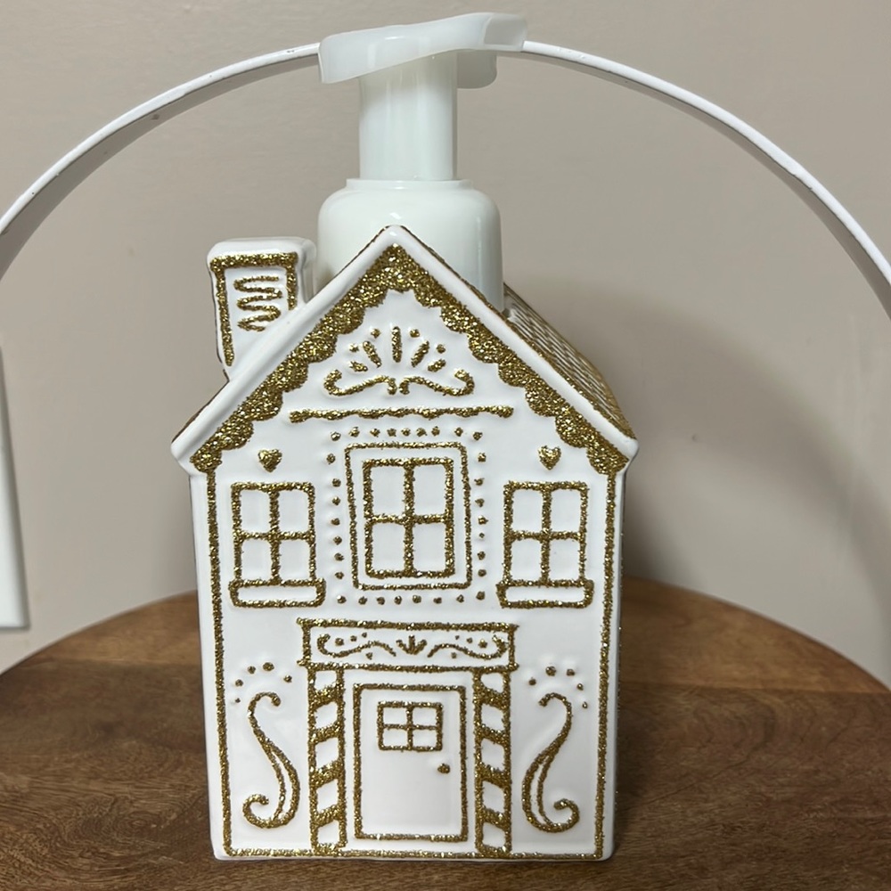 Bath and body works ceramic hand soap dispenser